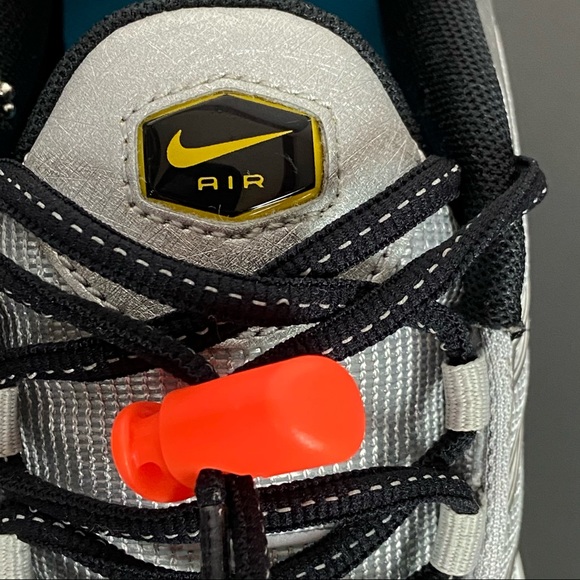 Nike Air Max Plus GS Sky Nike Silver Shoes Size: 5Y / 6.5W - Picture 9 of 10